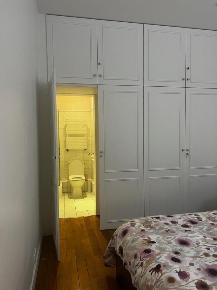 Eiffel Tower Oasis 30m From Eiffel Tower Accommodatie bij particulieren Parijs