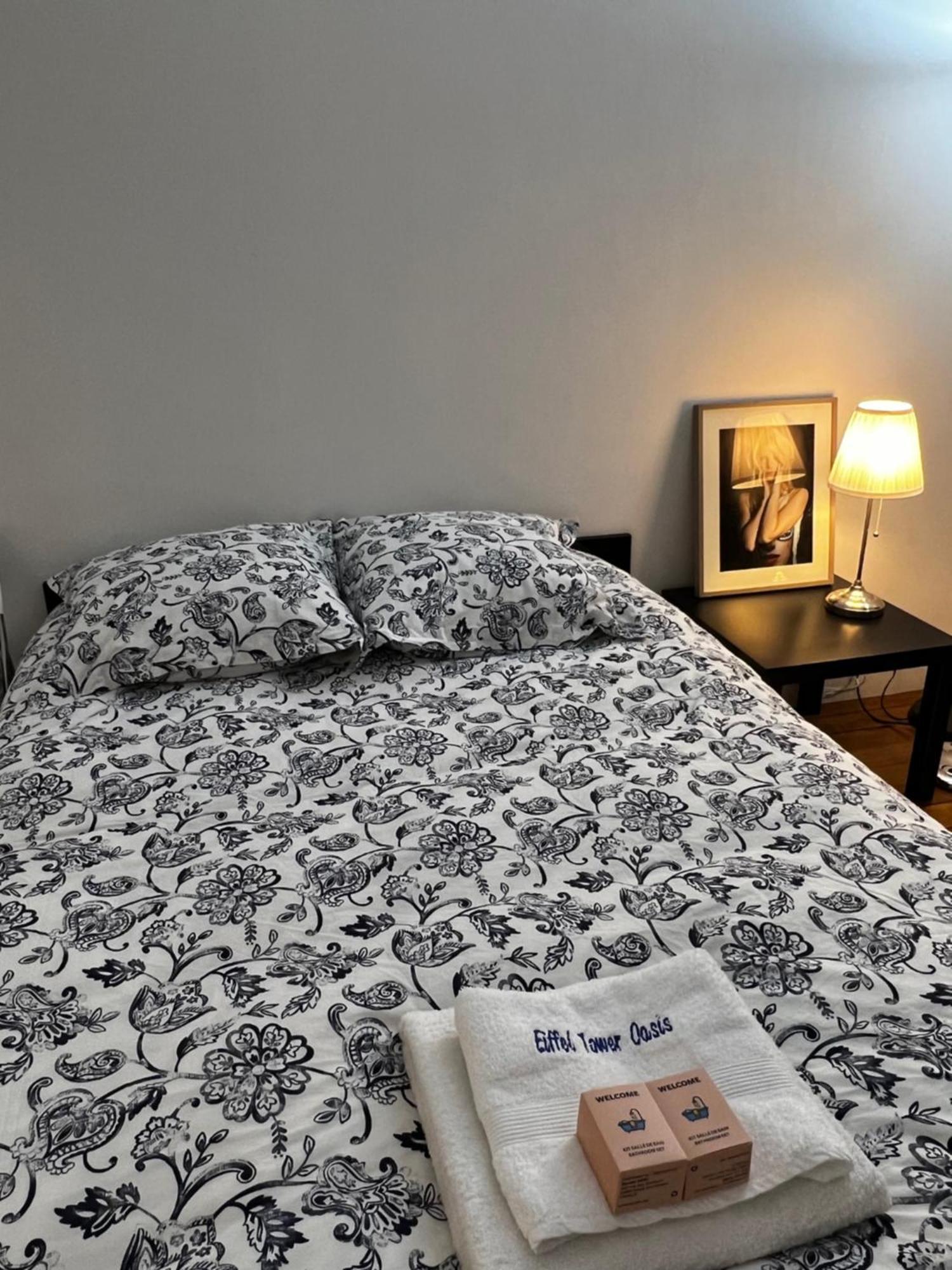 Accommodatie bij particulieren Eiffel Tower Oasis 30m From Eiffel Tower *